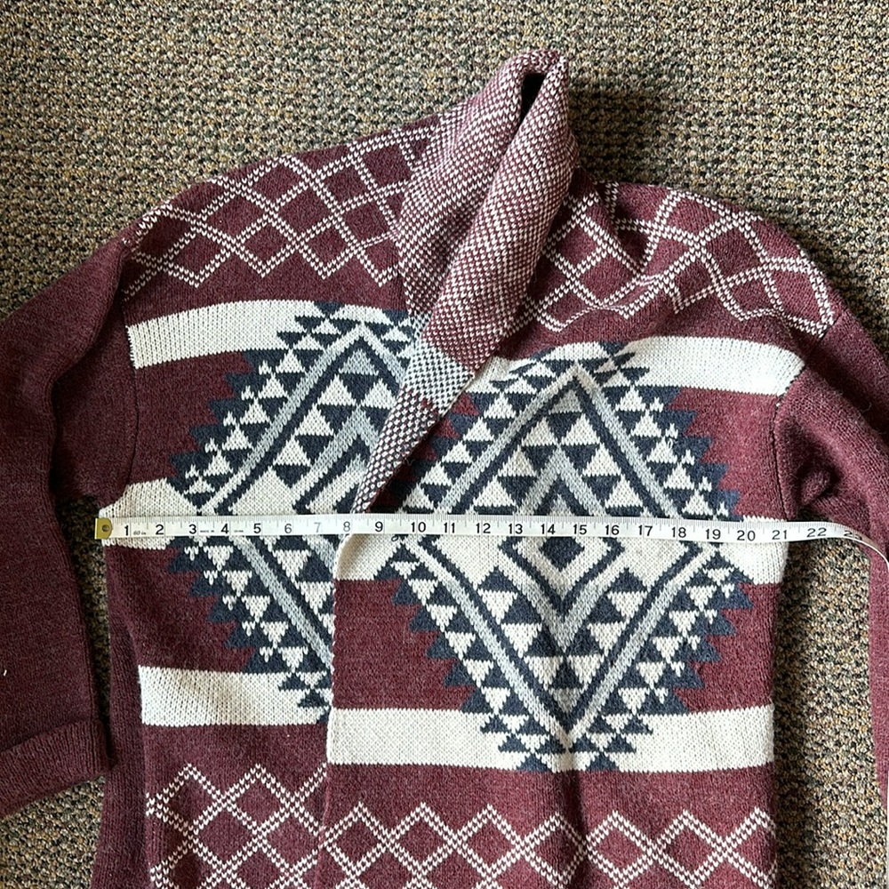 Cardigan - Picture 5 of 8